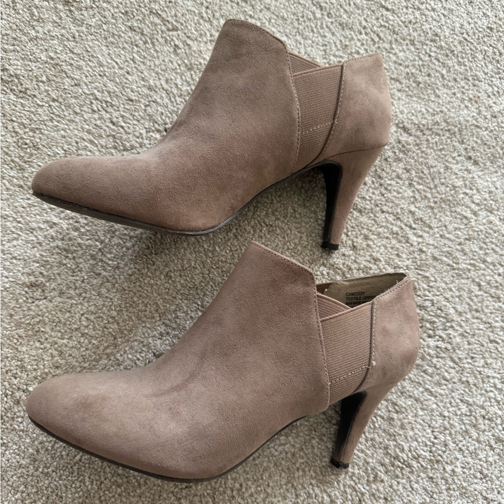 Nine West | Cameo | Heeled Booties | Suede | Size 8